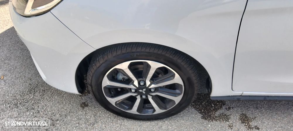 Mitsubishi Space Star 1.2 Intense Connect Edition - 14