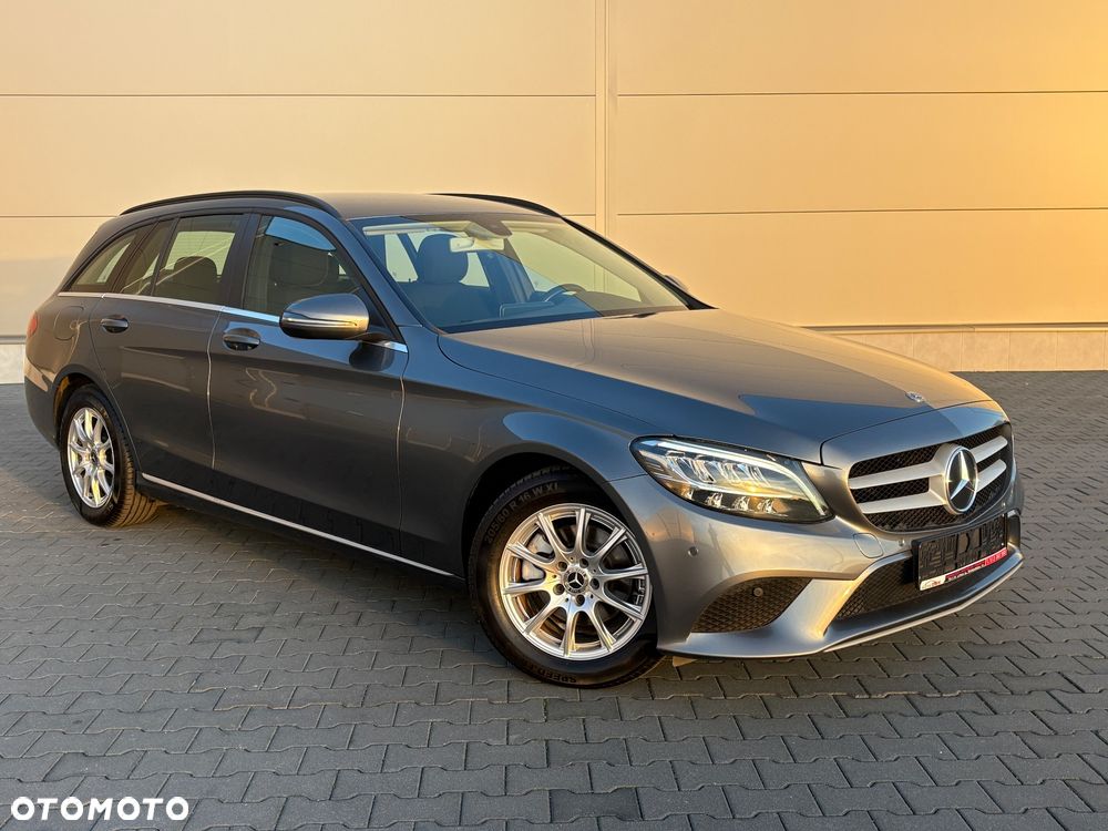 Mercedes-Benz Klasa C 180 d 9G-TRONIC - 4