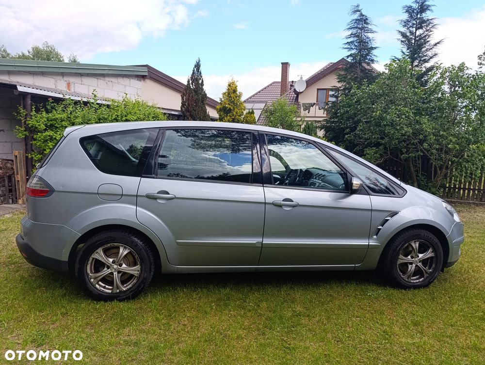 Ford S-Max 2.0 Titanium - 4