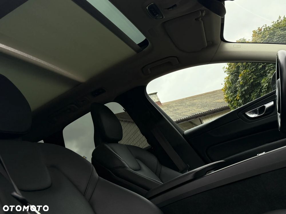 Volvo XC 60 B5 D AWD Geartronic Inscription - 14