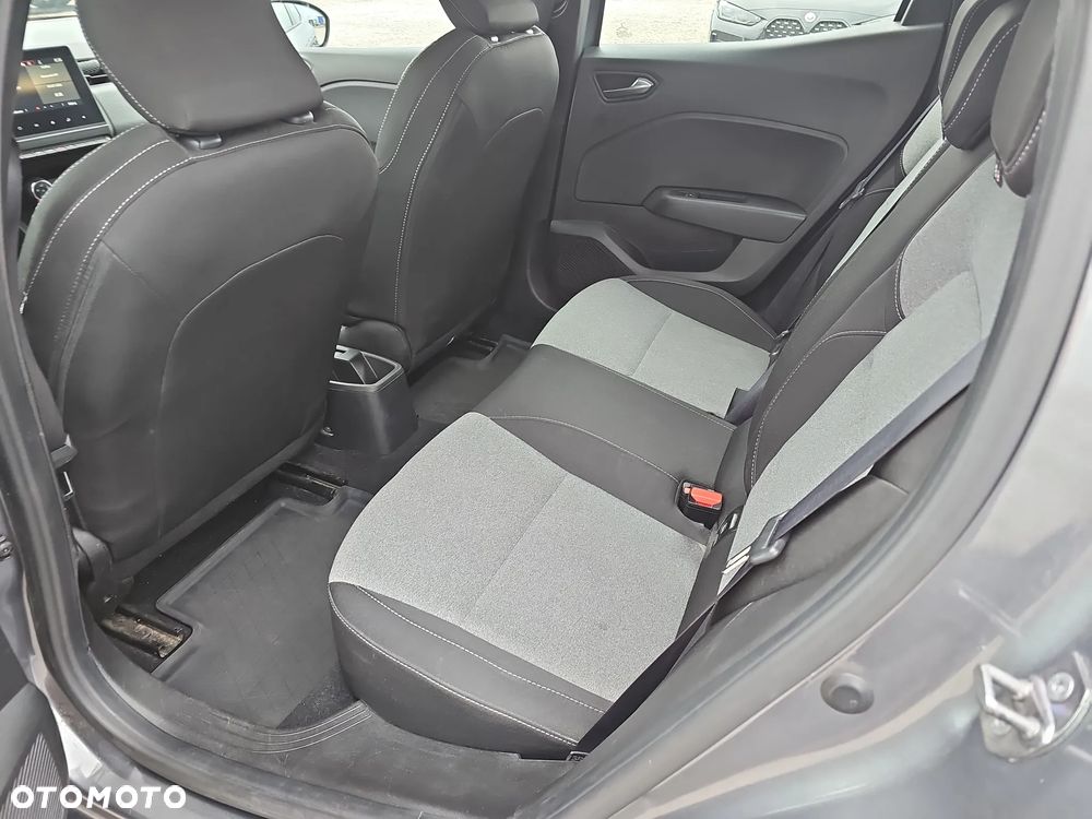 Renault Clio 1.0 TCe Evolution - 24