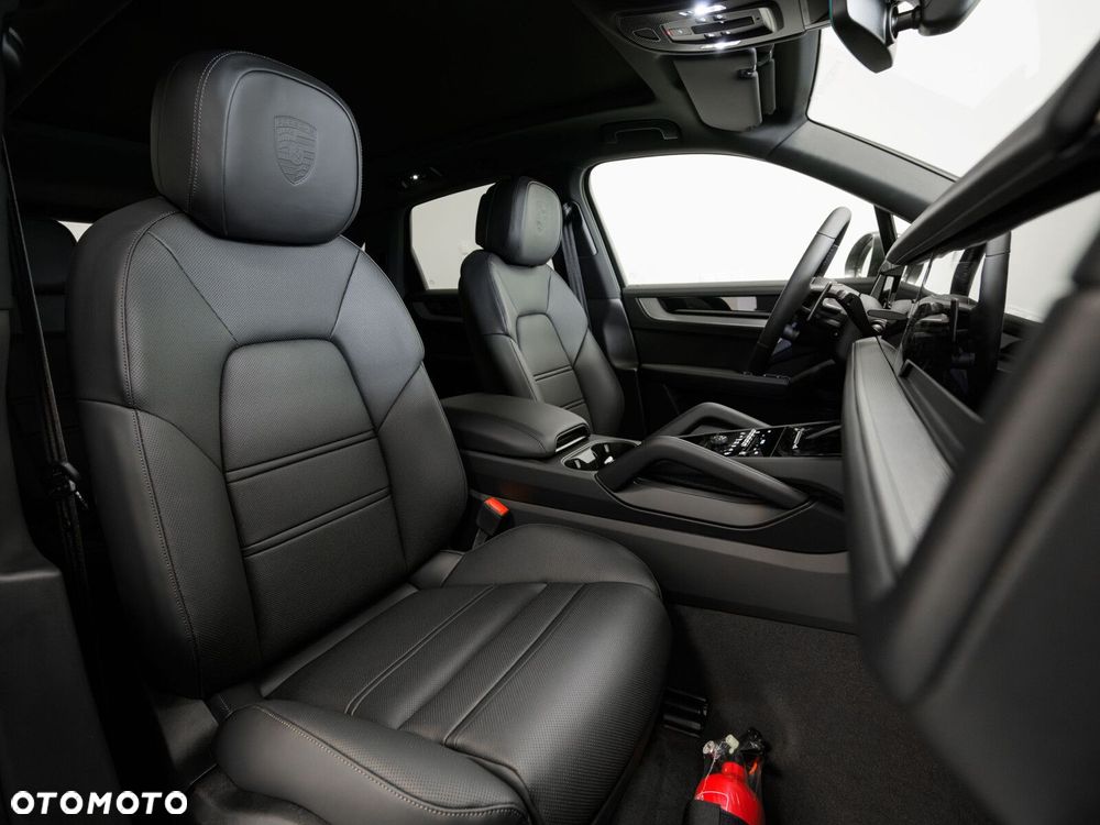 Porsche Cayenne - 3