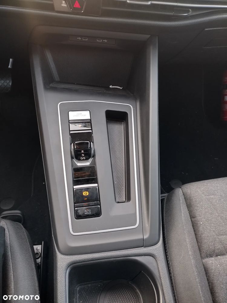 Volkswagen Golf Variant 1.5 eTSI OPF DSG Life - 20
