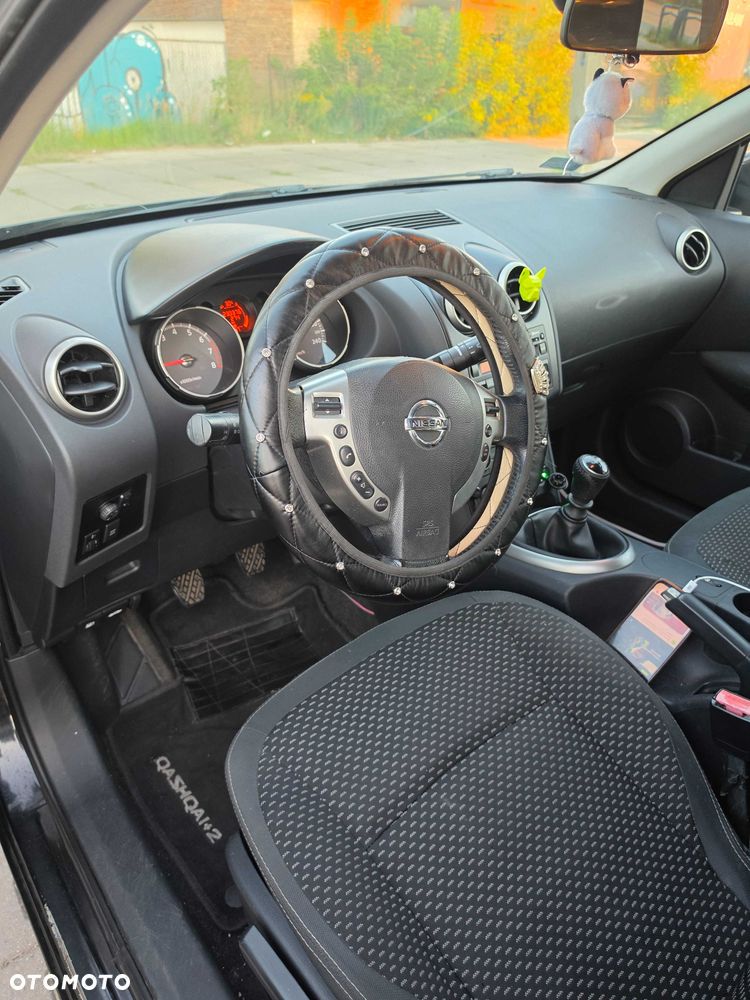 Nissan Qashqai+2 - 2