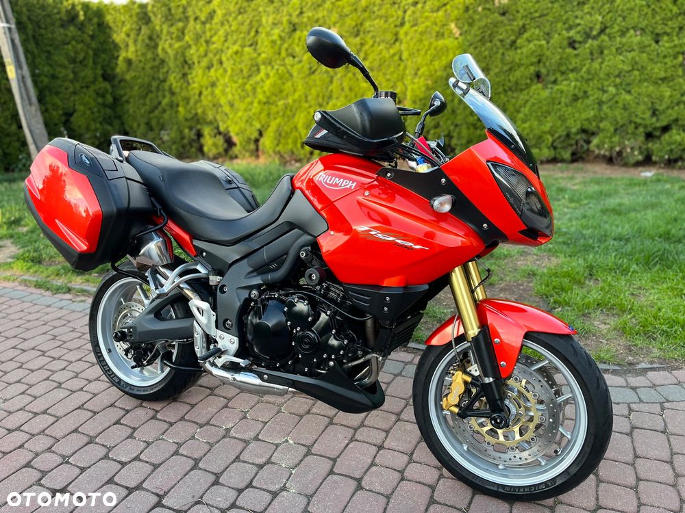 Triumph Tiger - 2