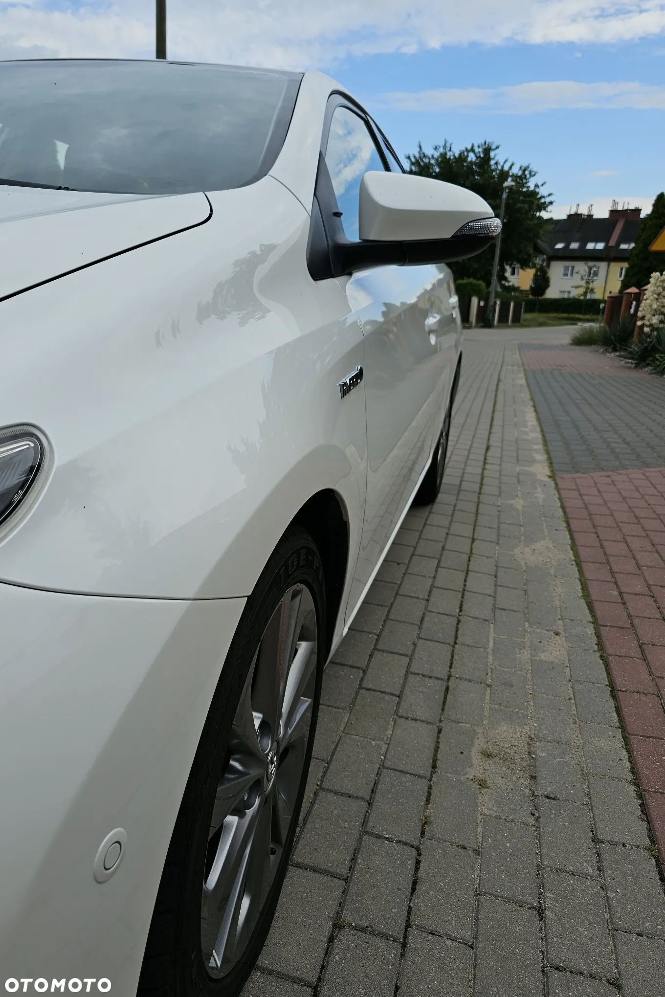 Toyota Auris 1.8 HSD Prestige NAVI - 9