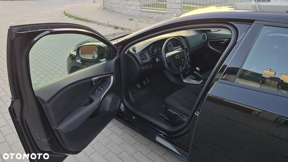 Volvo V40 - 9