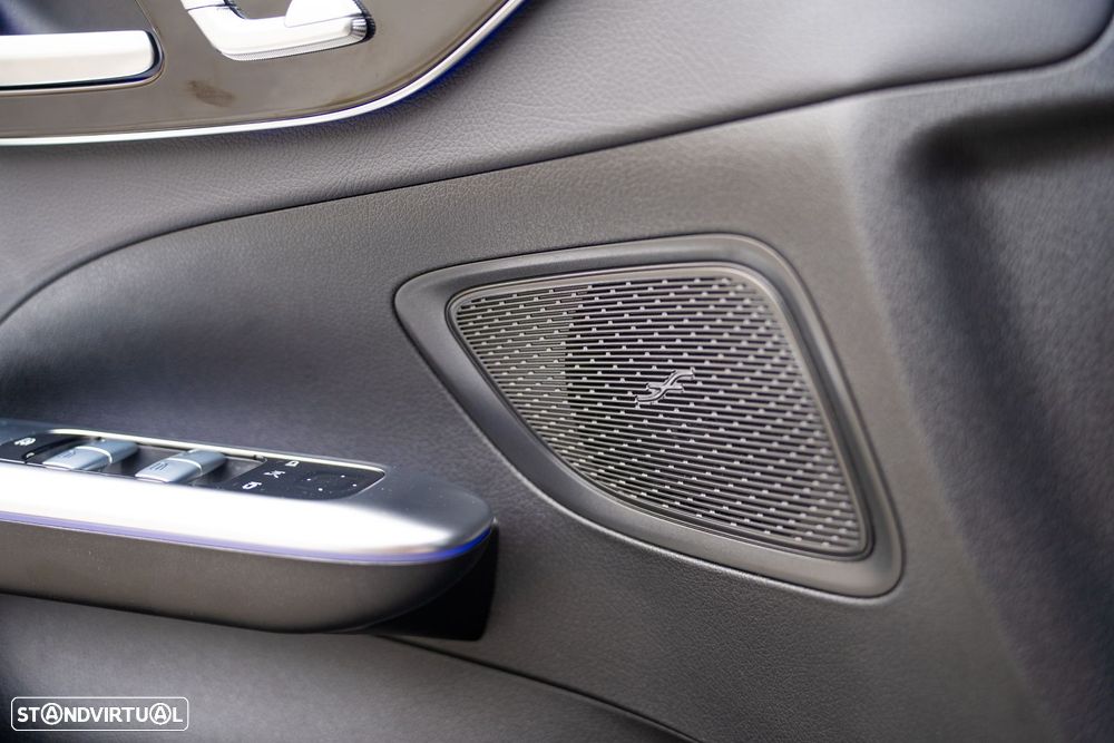 Mercedes-Benz C 300 e T 9G-TRONIC AMG Line - 10