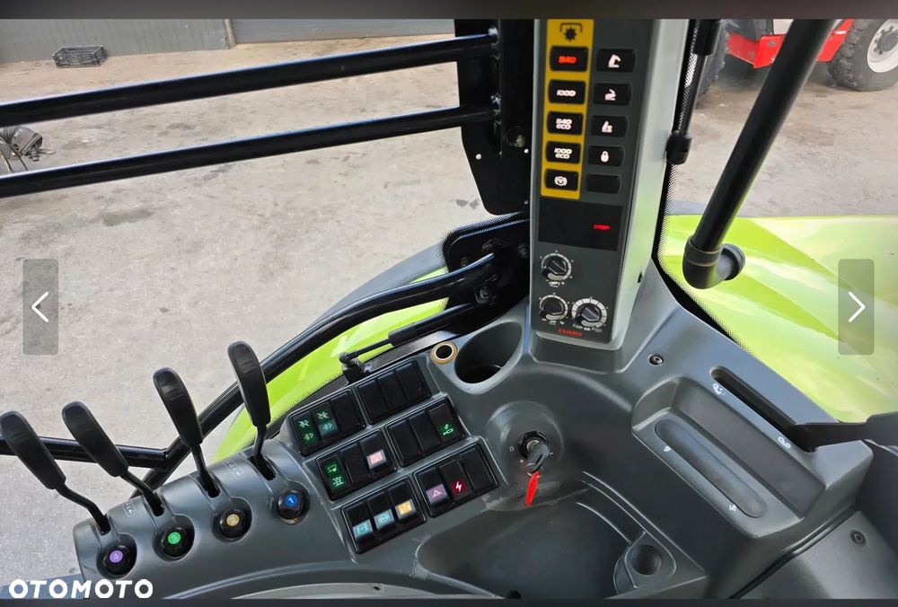 Claas Arion 640 Cis - 9