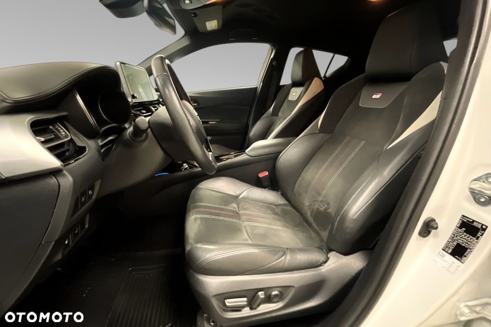 Toyota C-HR 1.8 Hybrid GR Sport - 21