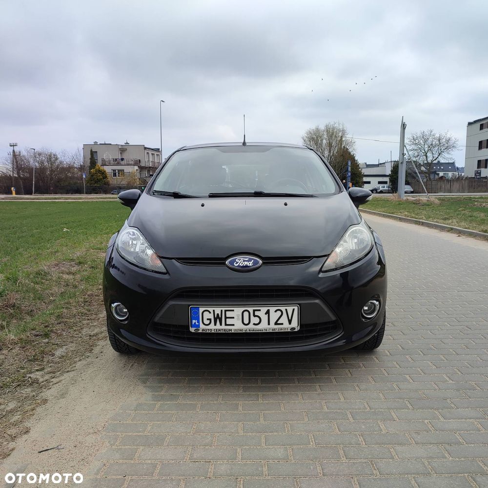 Ford Fiesta 1.25 Titanium X - 2