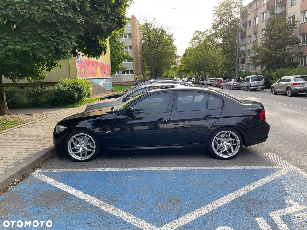 BMW Seria 3 - 1