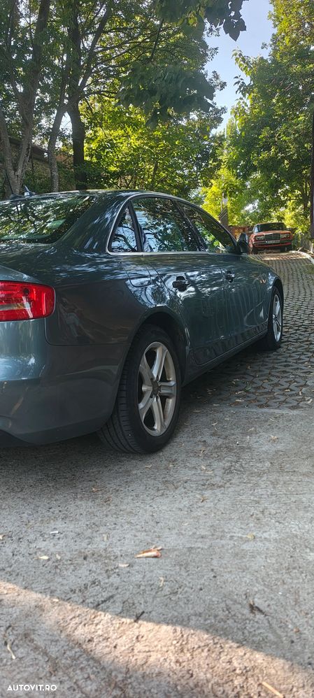 Audi A4 Limuzina 2.0 TDI - 6