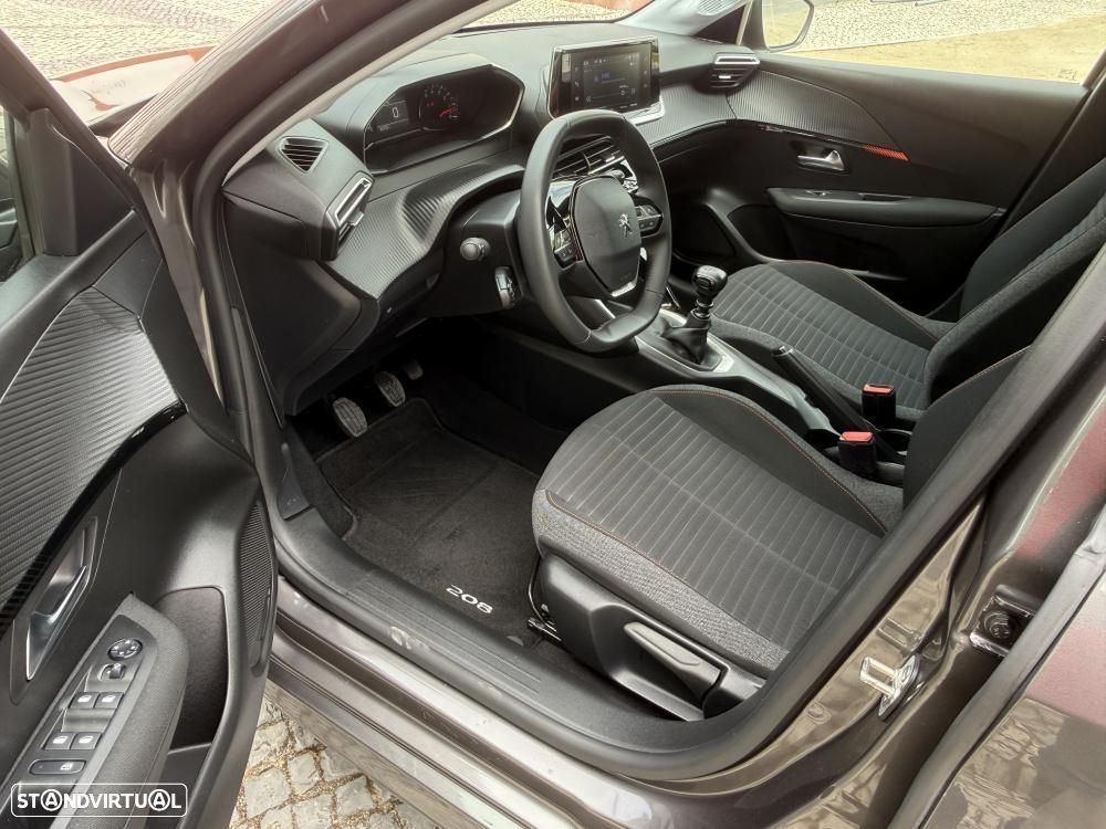 Peugeot 208 1.2 PureTech Active Pack - 13