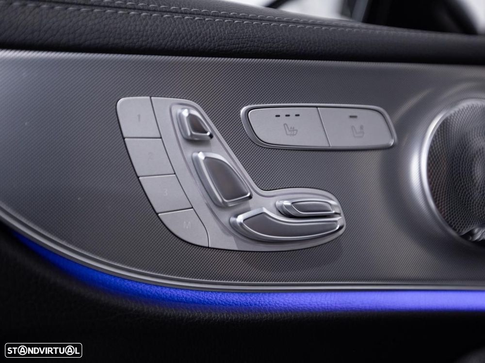 Mercedes-Benz E 220 - 16