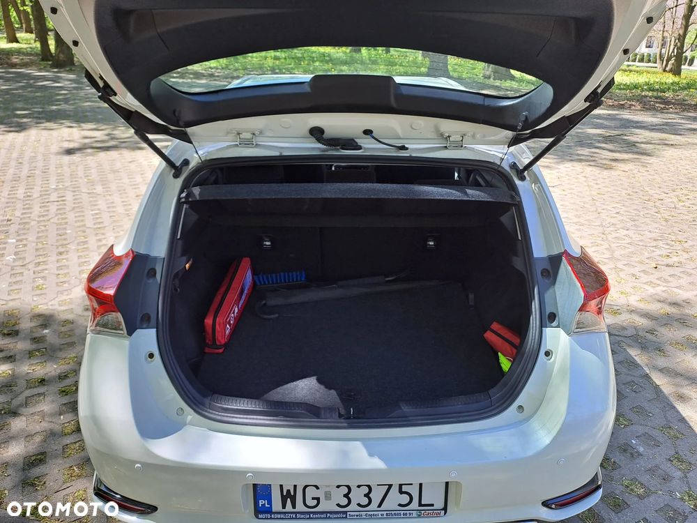 Toyota Auris 1.2 Turbo Edition S+ - 16