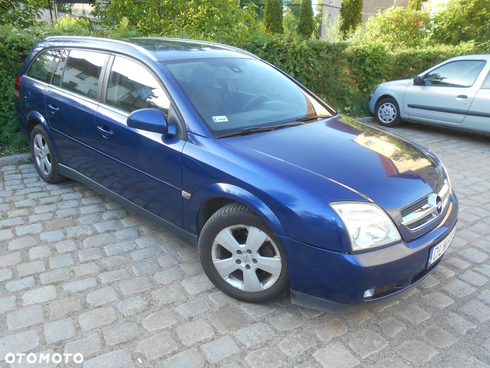 Opel Vectra 2.2 DTI Comfort - 1