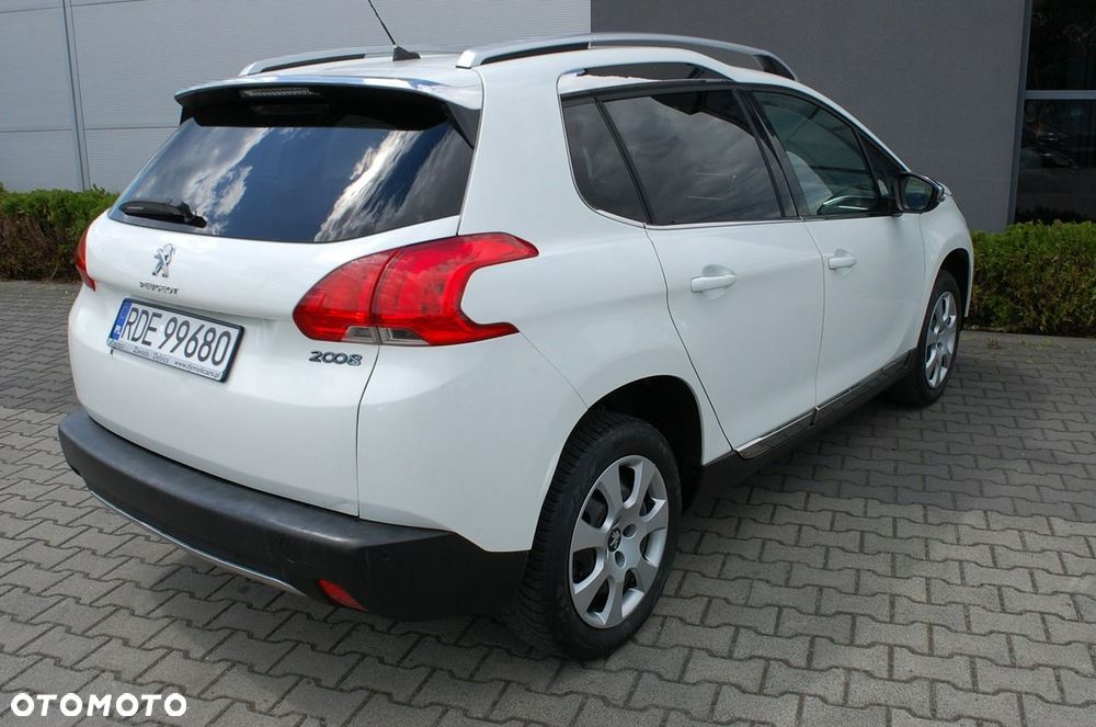Peugeot 2008 - 14