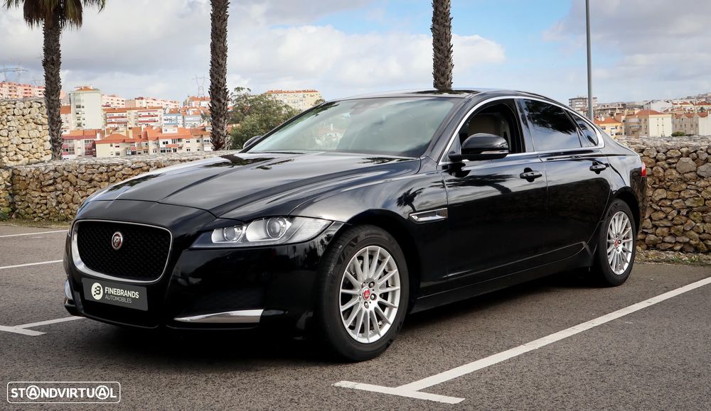 Jaguar XF E-Performance Prestige - 14