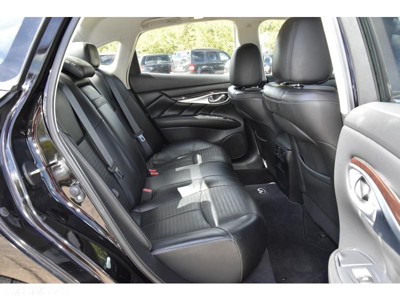 Infiniti M M37 S - 15