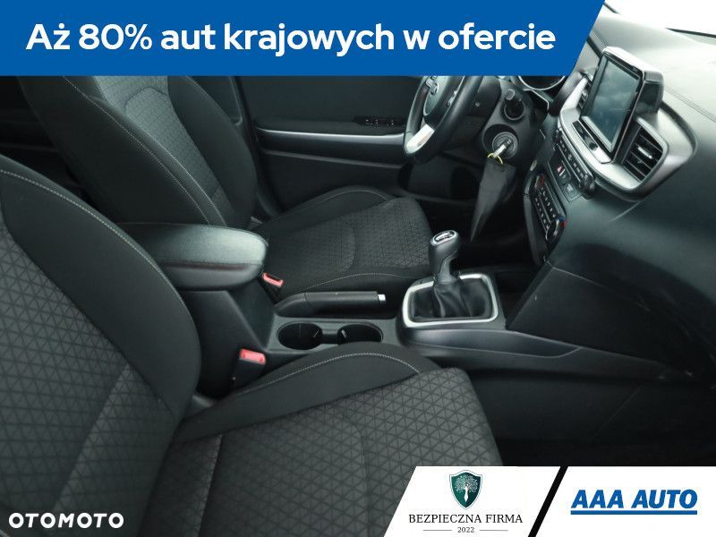 Kia Ceed - 11