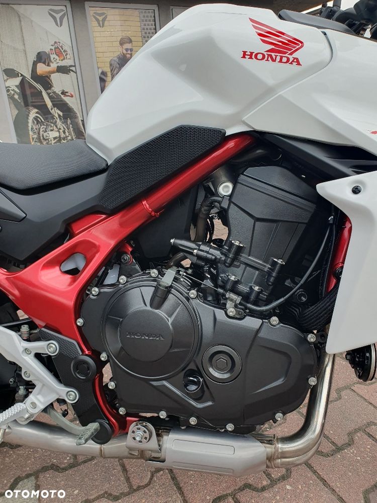 Honda Hornet - 7