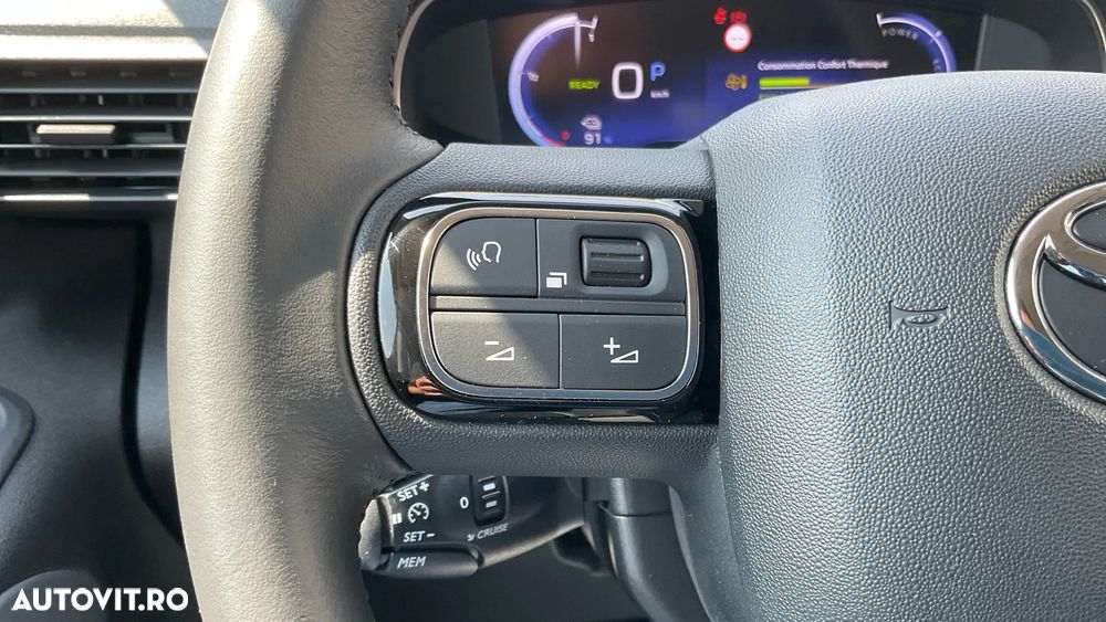 Toyota Proace 136 CP 50 kWh L2 6+1 Family+ - 30