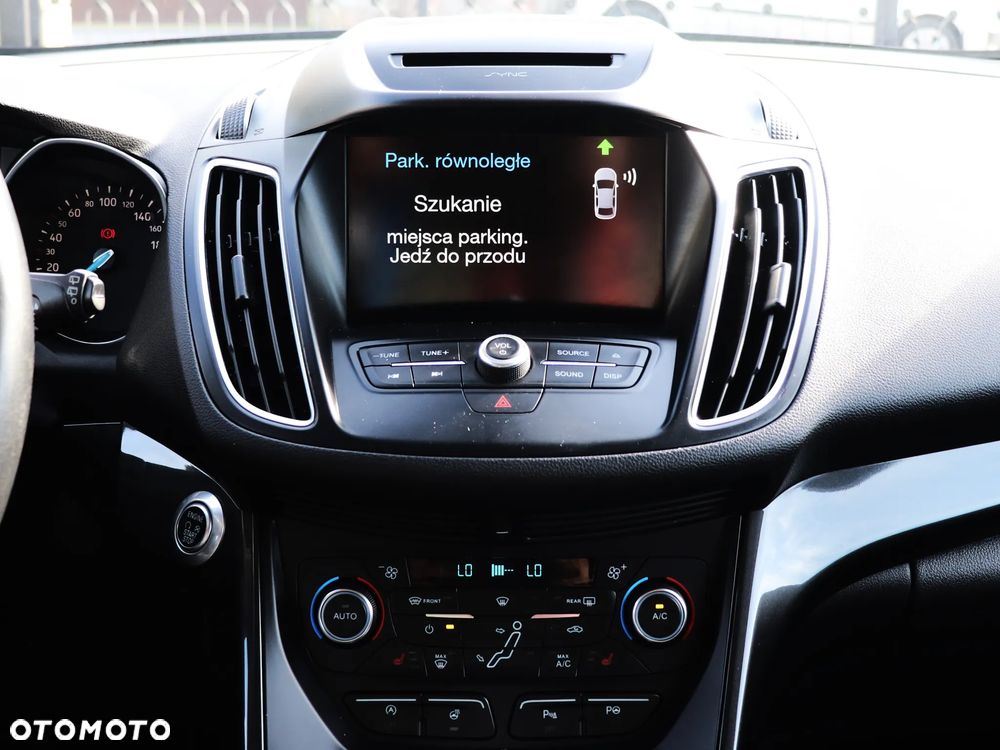 Ford C-MAX 1.5 TDCi Start-Stop-System Titanium - 30