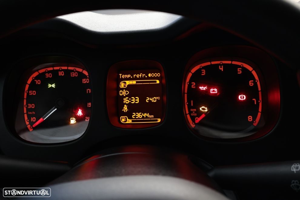 Fiat Panda 1.0 Hybrid Cross - 15