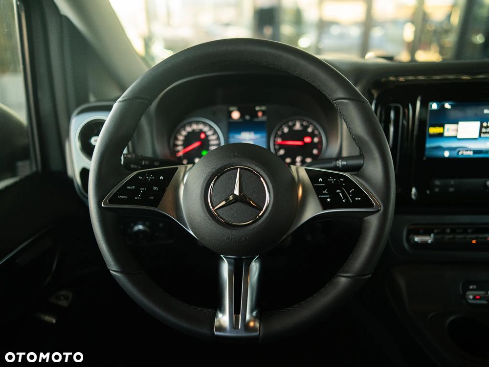 Mercedes-Benz Vito Tourer 119 SELECT - 12