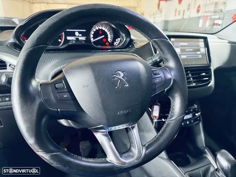 Peugeot 208 1.6 BlueHDi Allure - 24