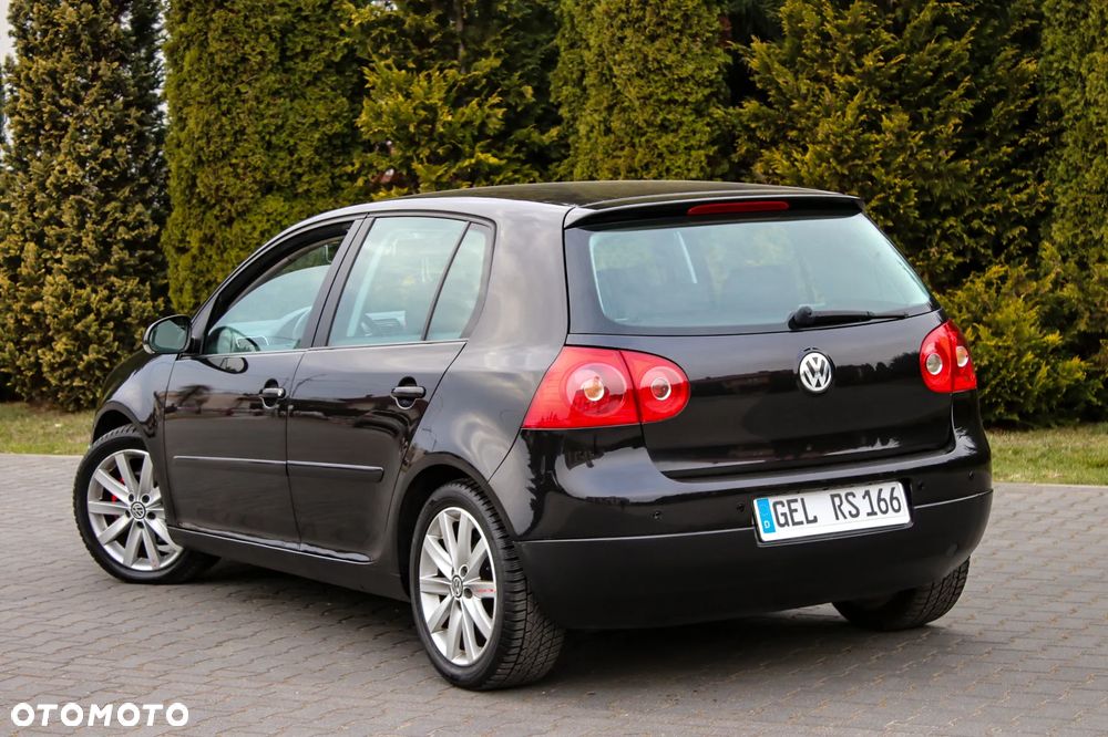 Volkswagen Golf 2.0 FSI Speed - 17