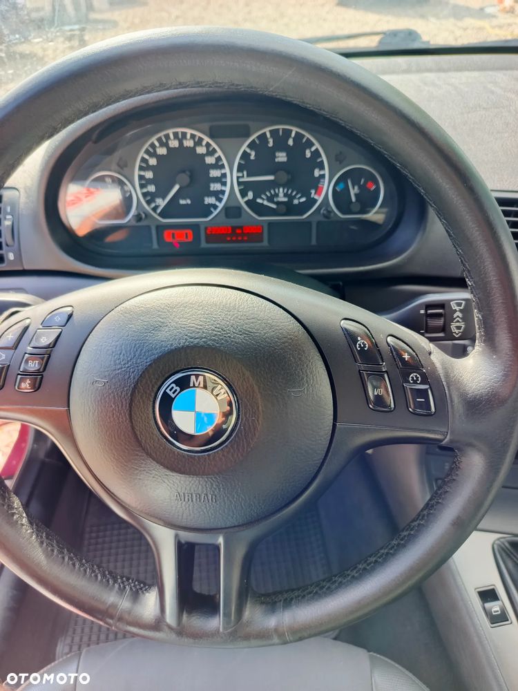 BMW Seria 3 316i - 22