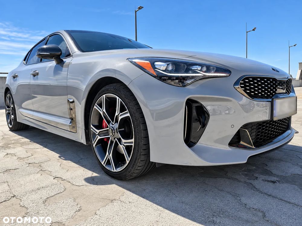 Kia Stinger 3.3 T-GDI V6 GT AWD - 1