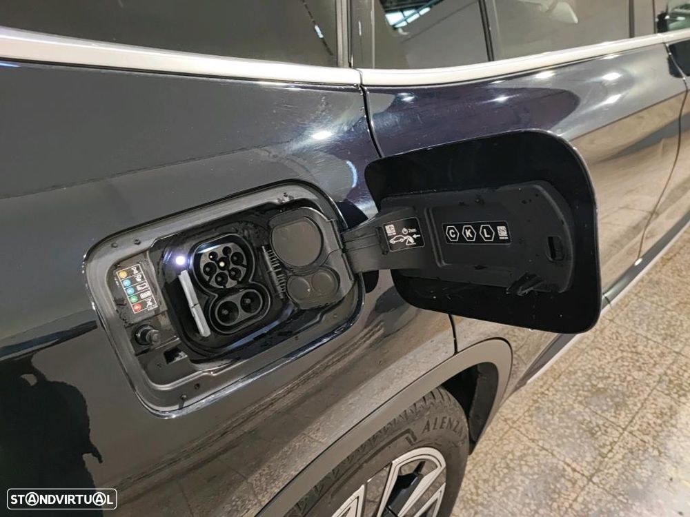 BMW iX3 Inspiring - 10