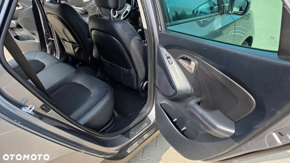 Hyundai ix35 2.0 CRDi 4WD Premium - 16