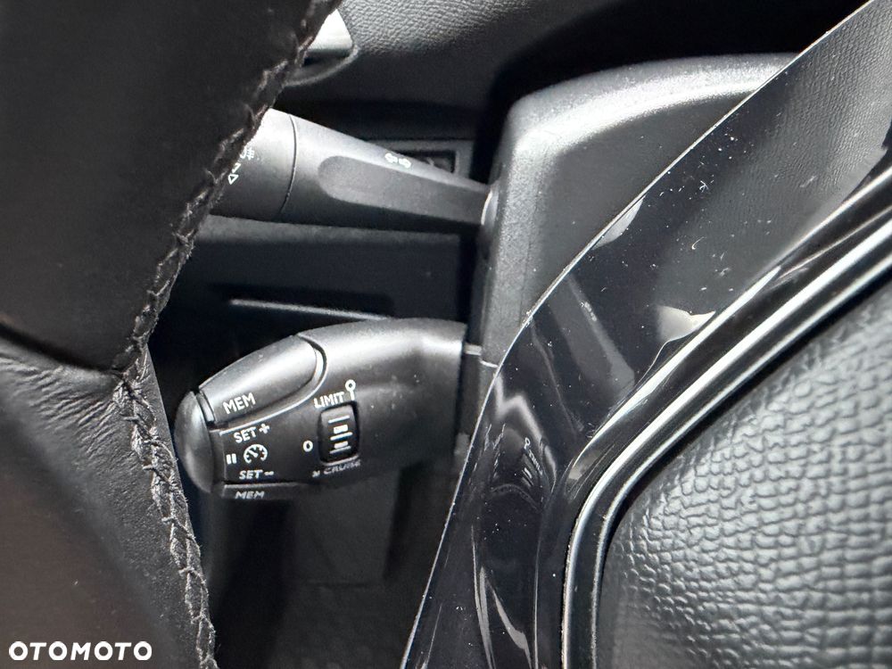 Peugeot 5008 1.6 HDi Active 7os - 21