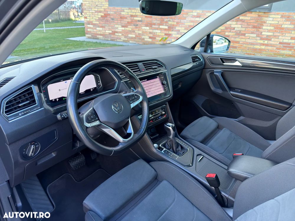 Volkswagen Tiguan - 10