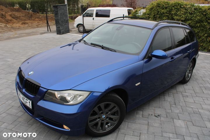 BMW Seria 3 - 38