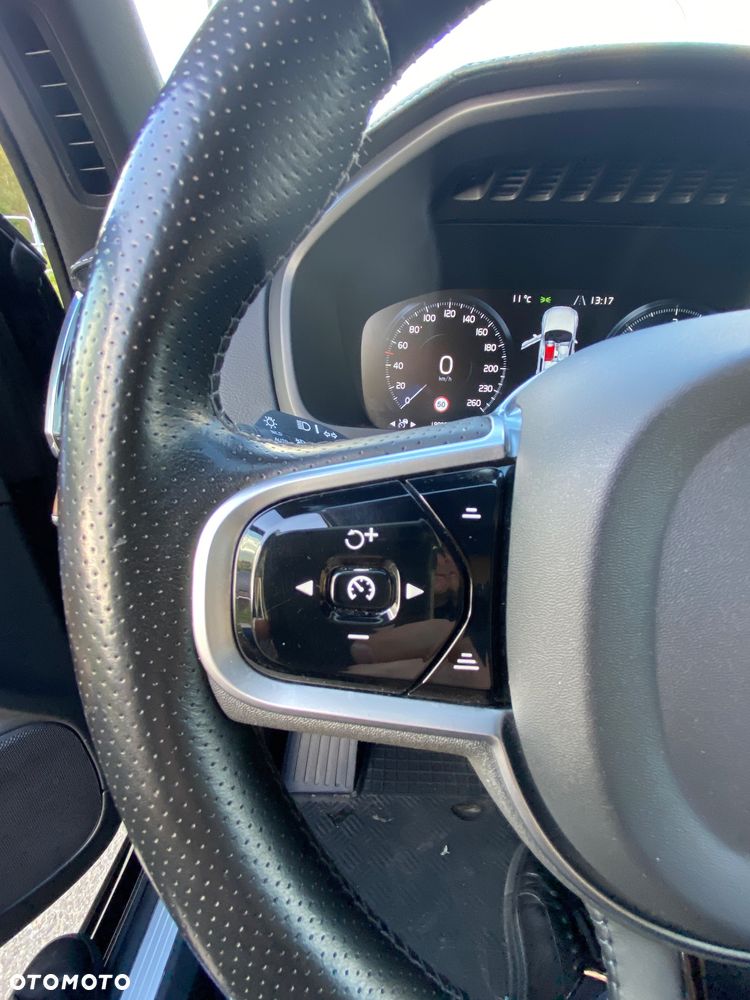 Volvo XC 90 - 29