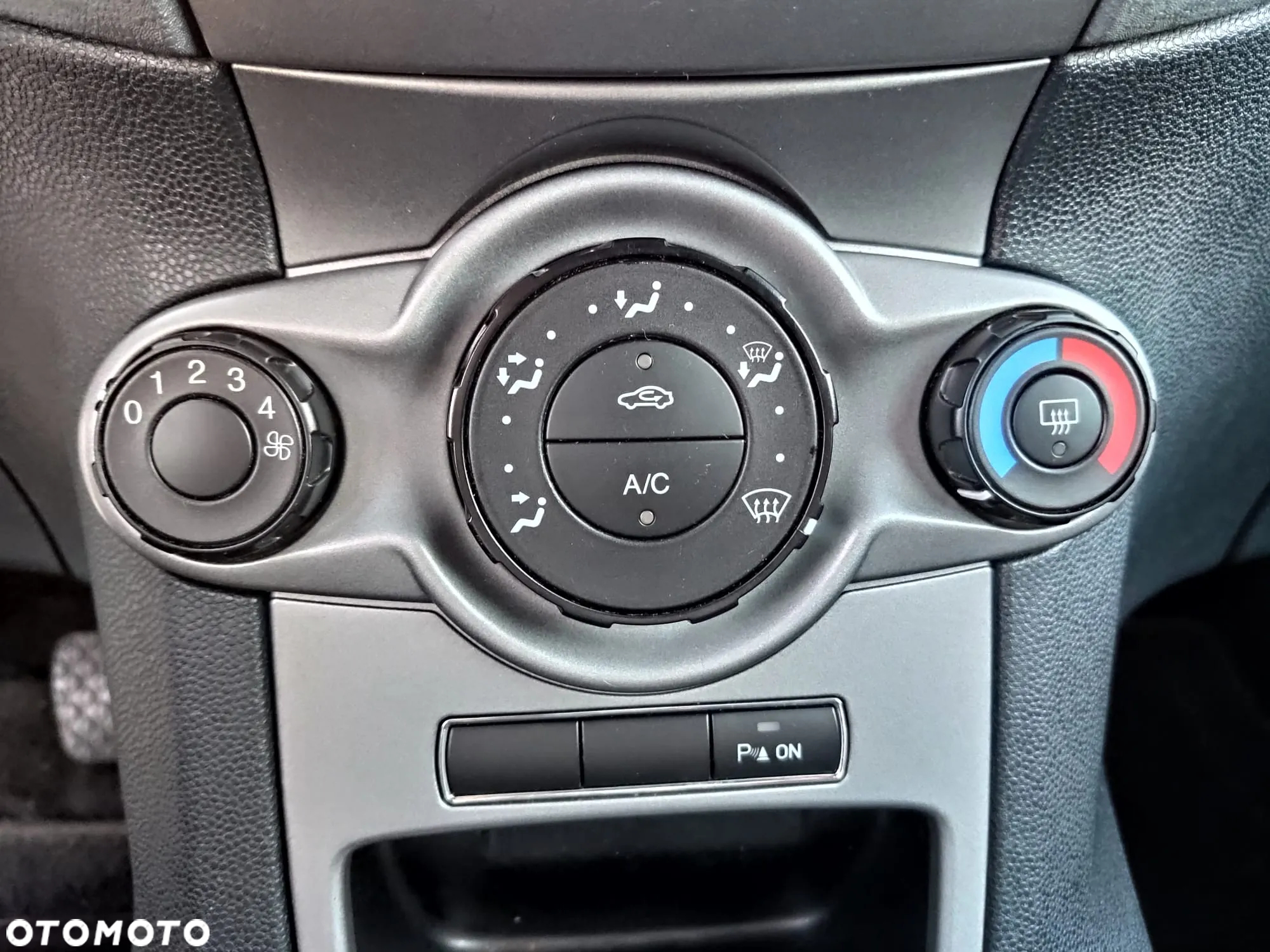 Ford Fiesta 1.25 Ambiente - 16