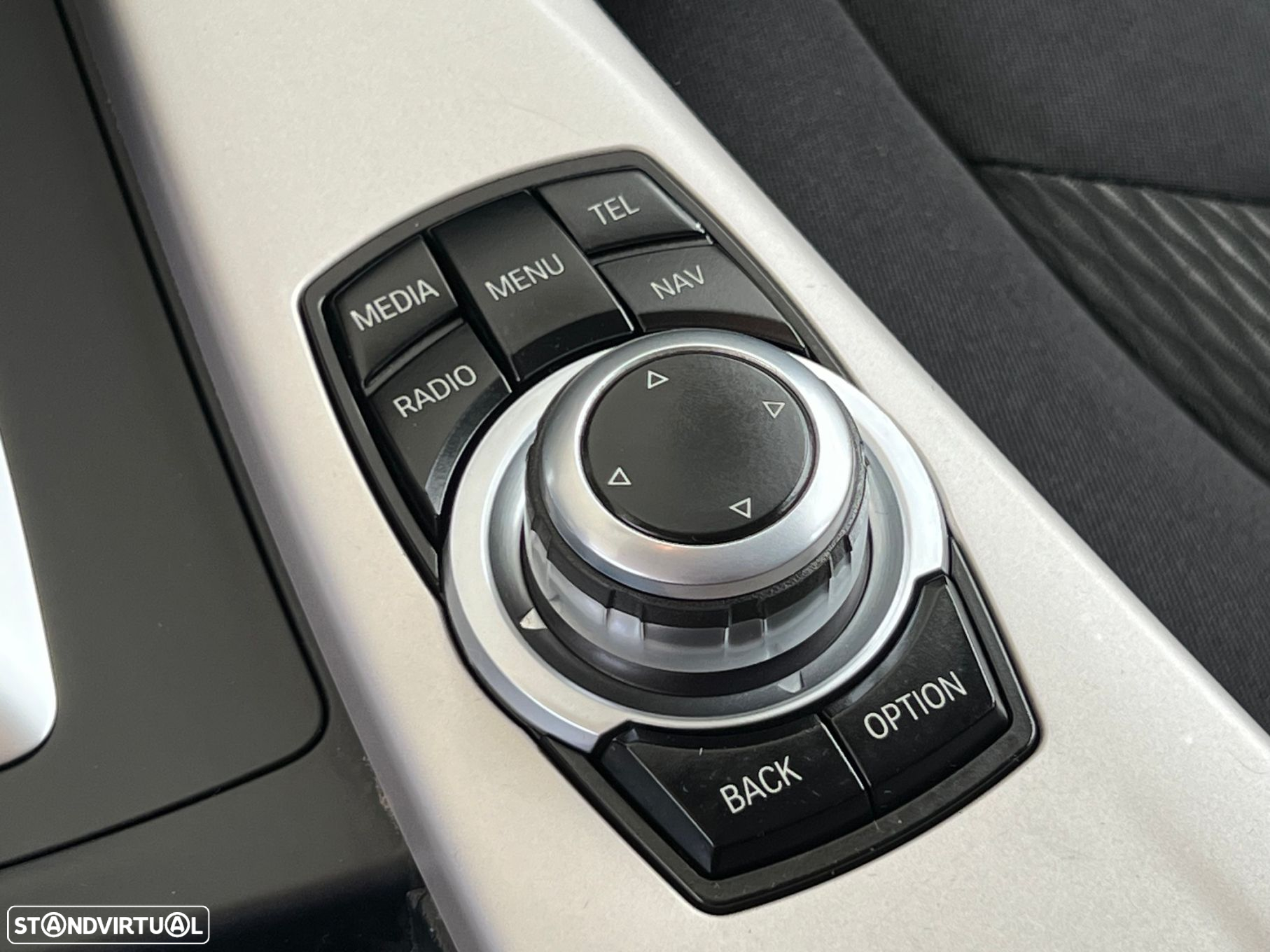 BMW 318 d Auto - 16