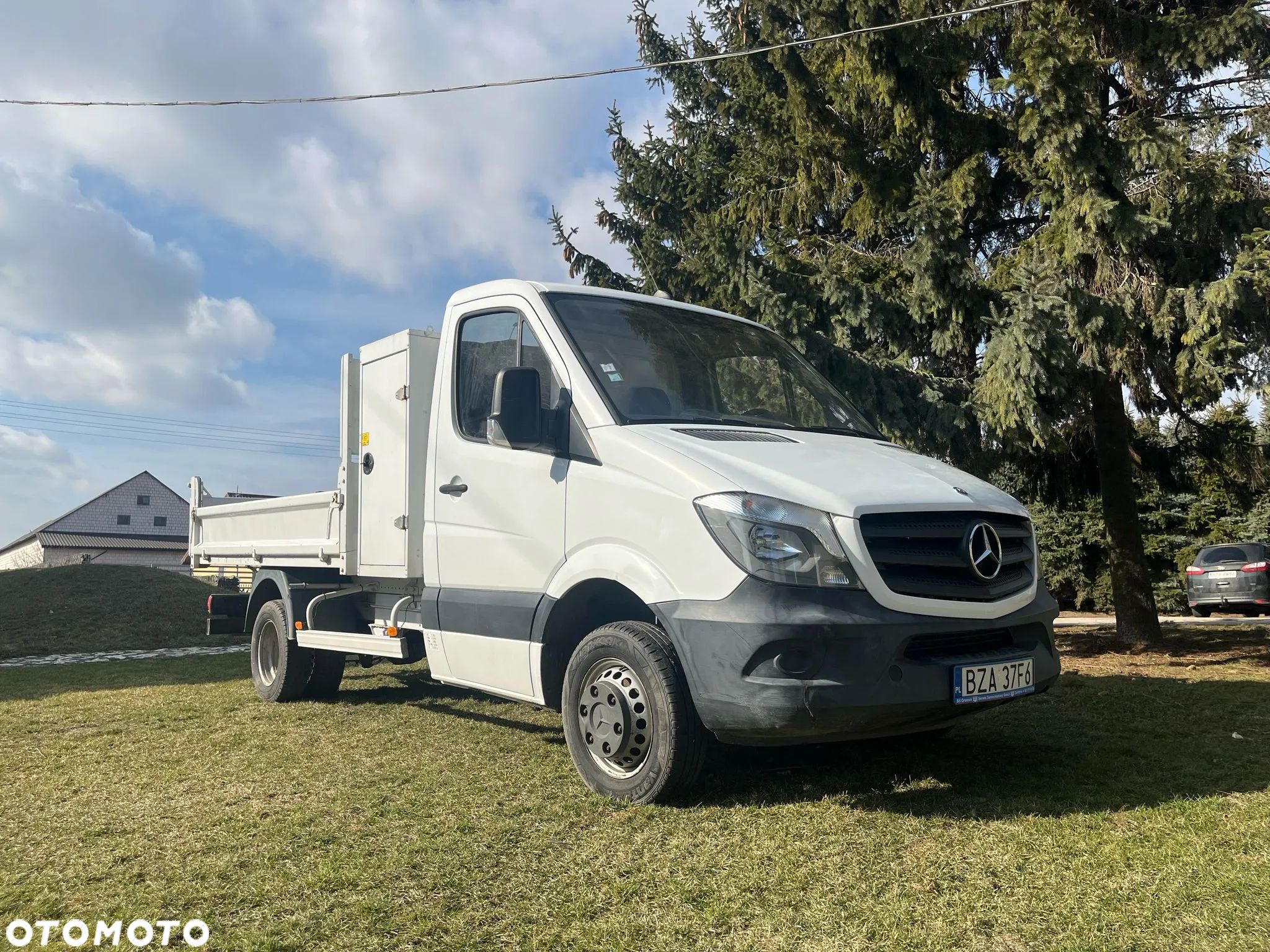 Mercedes-Benz Sprinter - 1