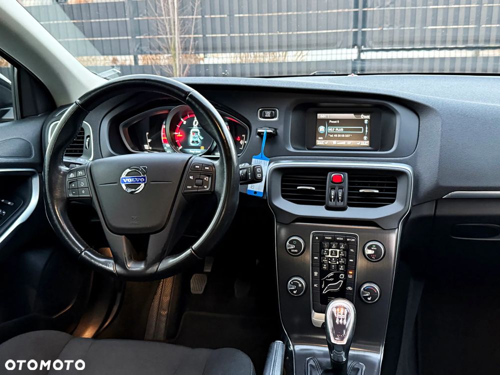 Volvo V40 D2 You - 2