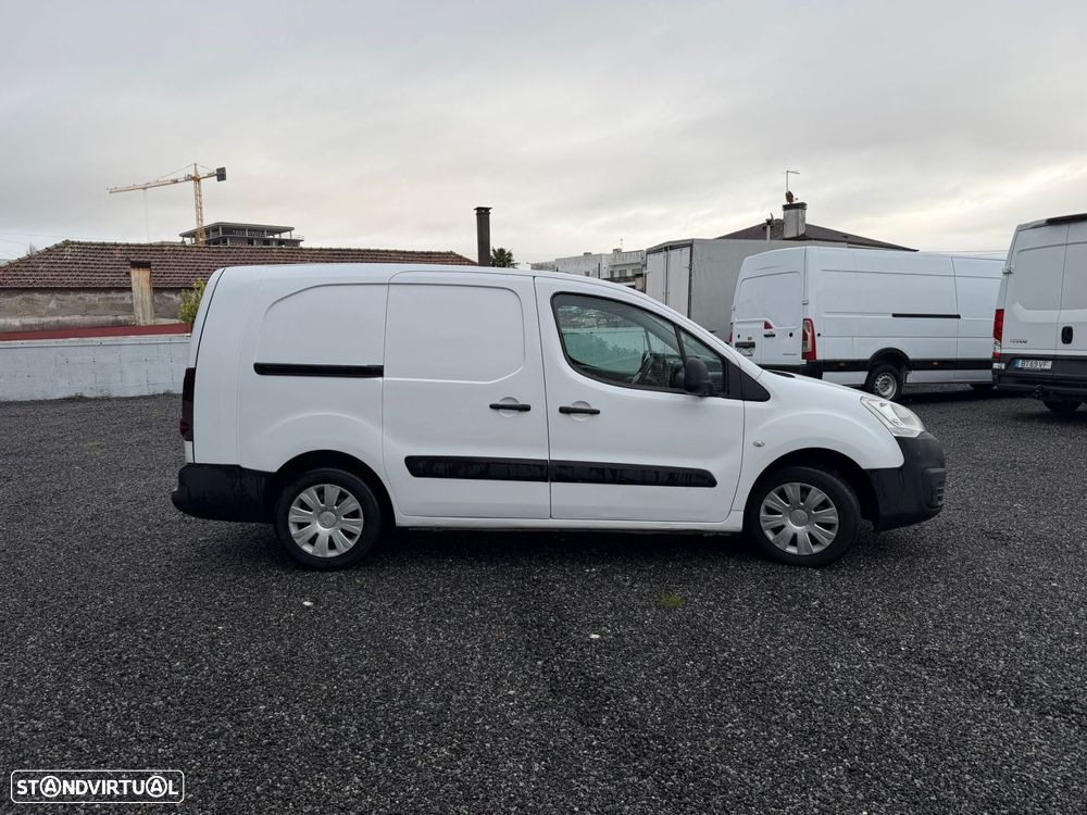 Citroën Berlingo 1.6 HDi 800 Longo Club - 12