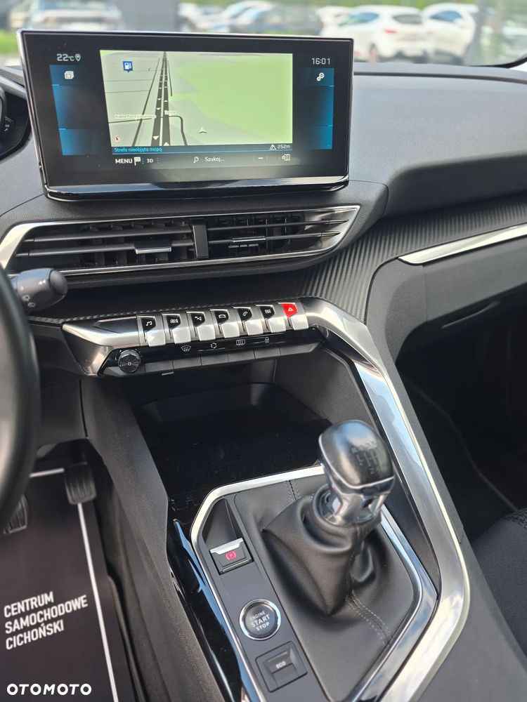 Peugeot 3008 1.5 BlueHDi Allure Pack S&S - 29