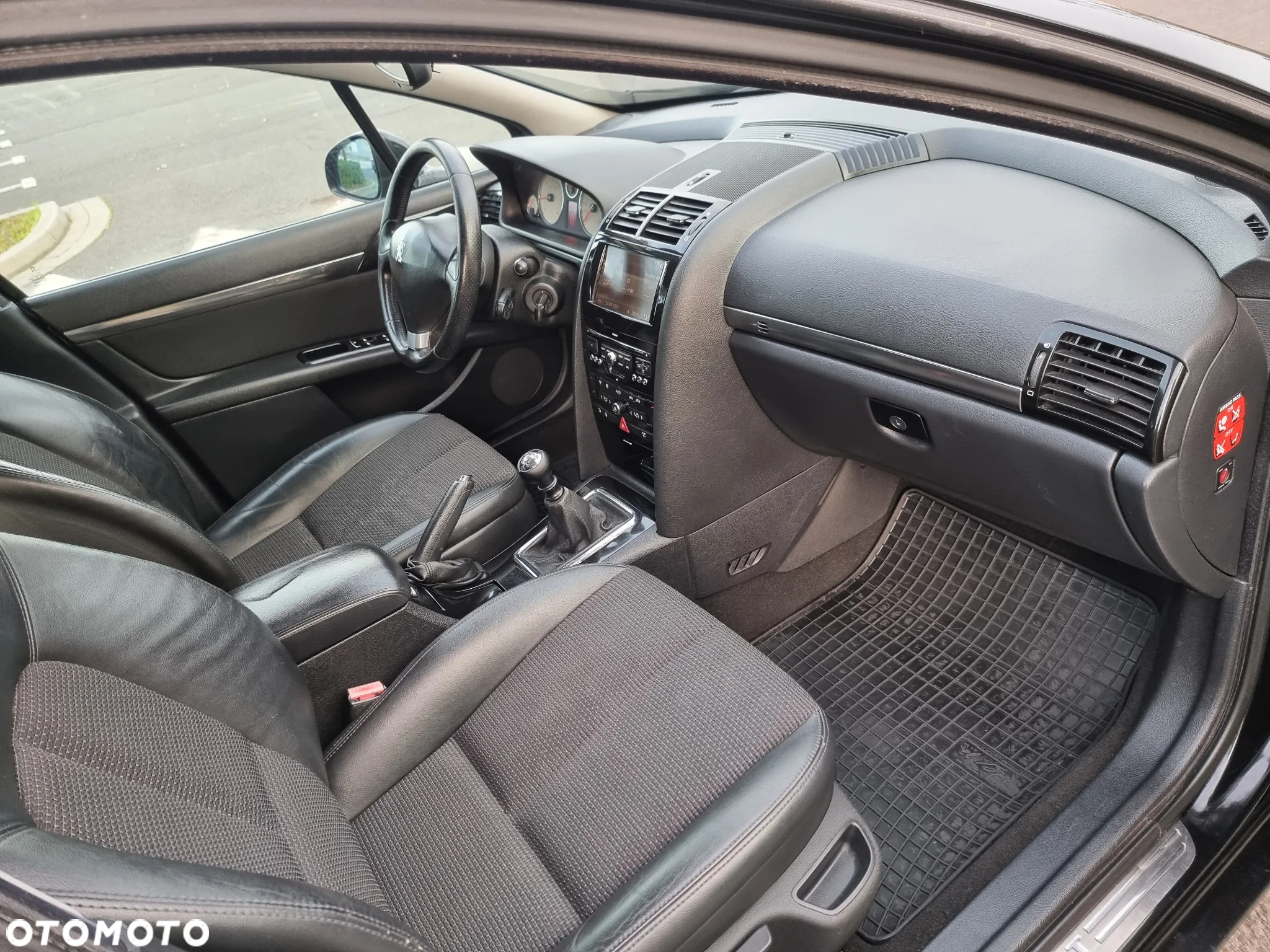 Peugeot 407 - 6