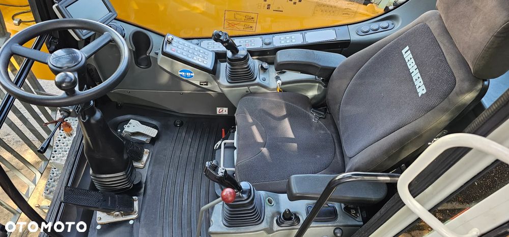 Liebherr LH 22 M - 7