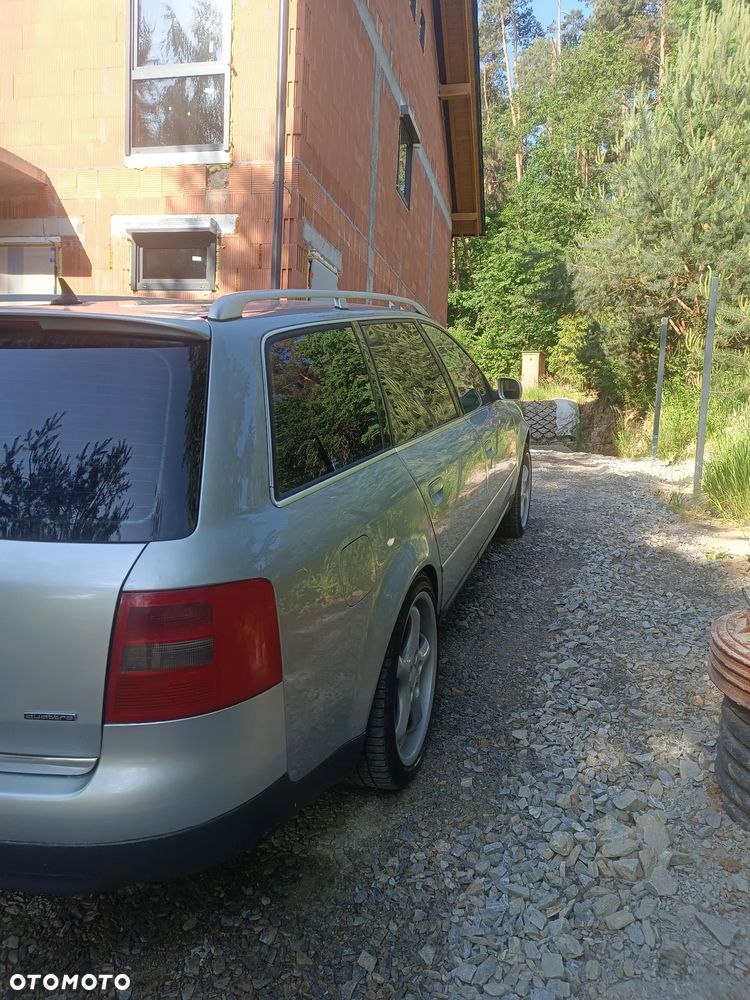 Audi A6 Avant 2.8 30V Quattro - 5