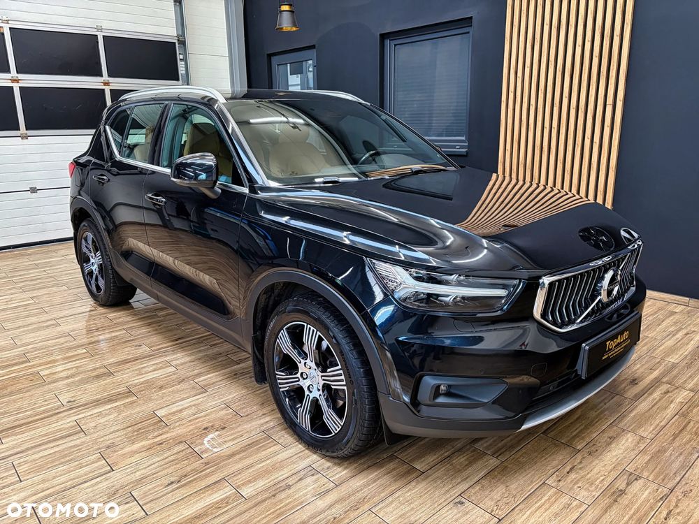 Volvo XC 40 D4 AWD Inscription - 4